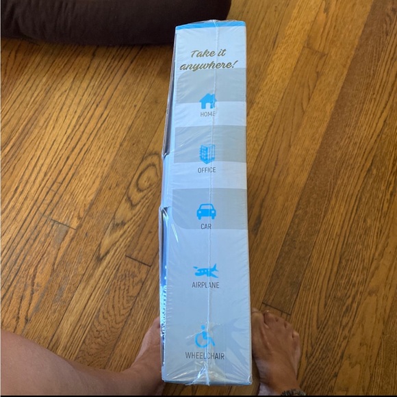 ERGONOMIC INNOVATIONS DELUXE
DONUT PILLOW #1 RECOMMENDED BY PHYSICAL THERAPISTS - Picture 4 of 4